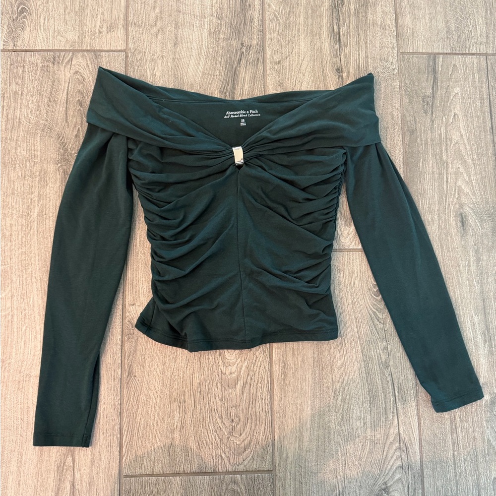 Abercrombie & Fitch Women's Off-Shoulder Green Top